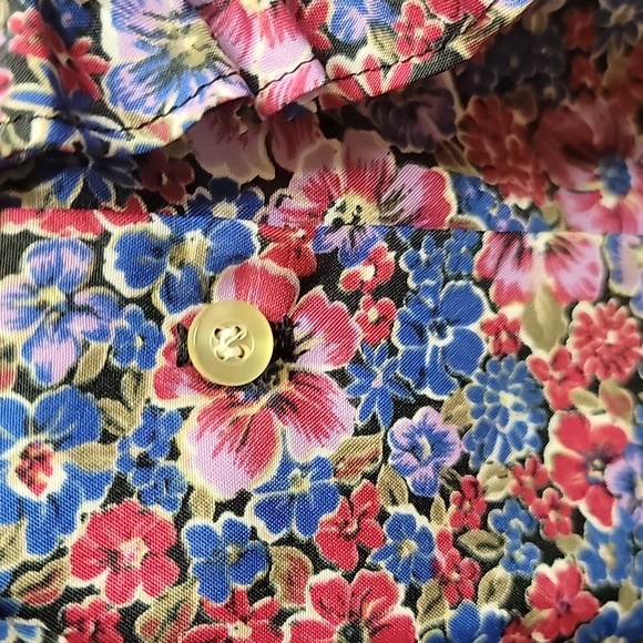 VTG | Multicolored Floral Print Blouse W/ Floppy Bow Tie - Picture 6 of 14
